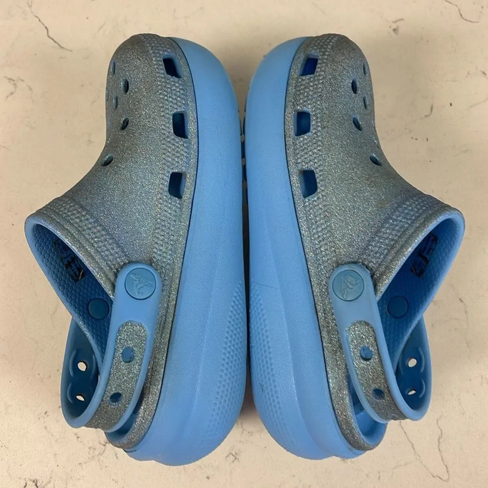 CROCS brand style